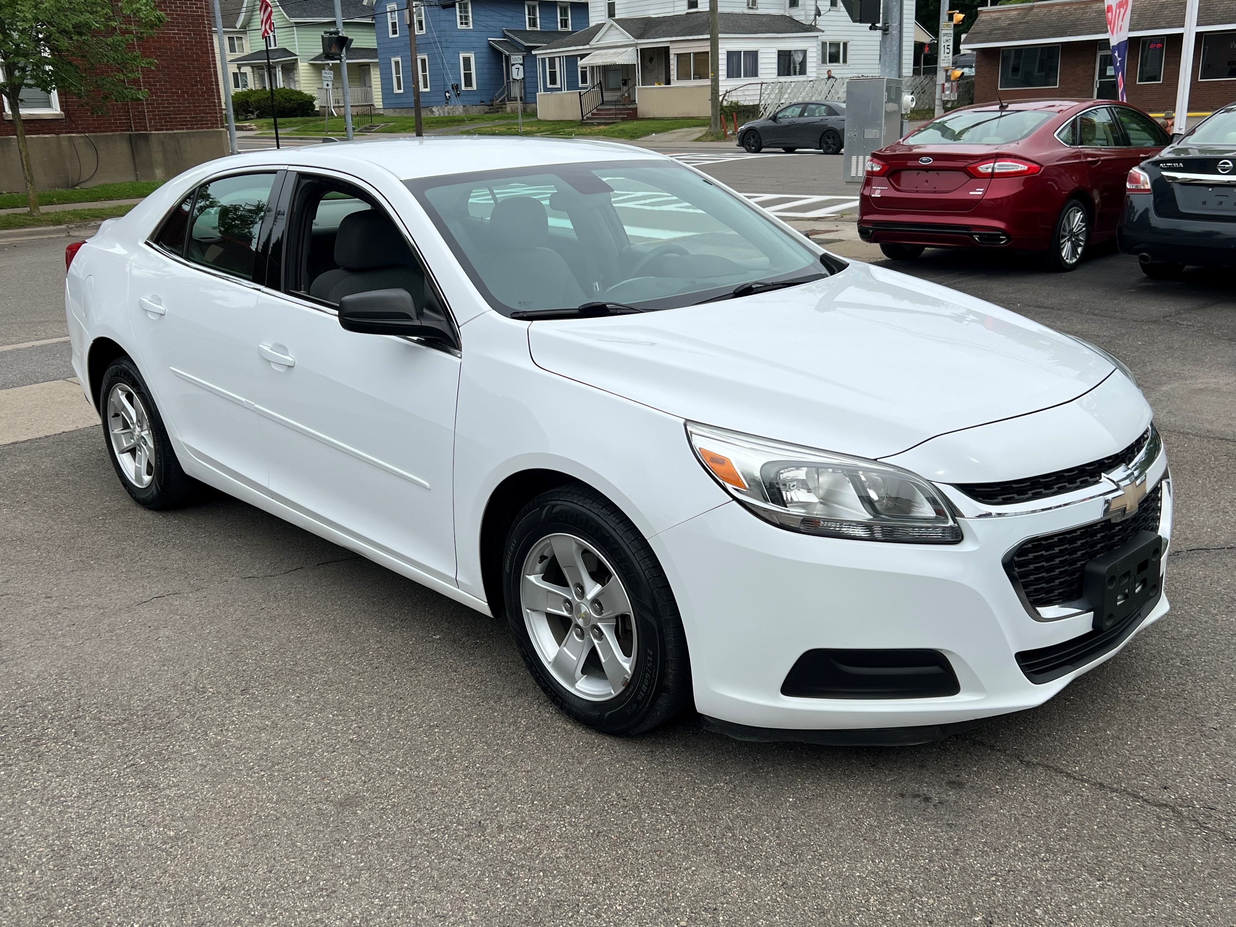 2014 Chevrolet Malibu 1LS's photo