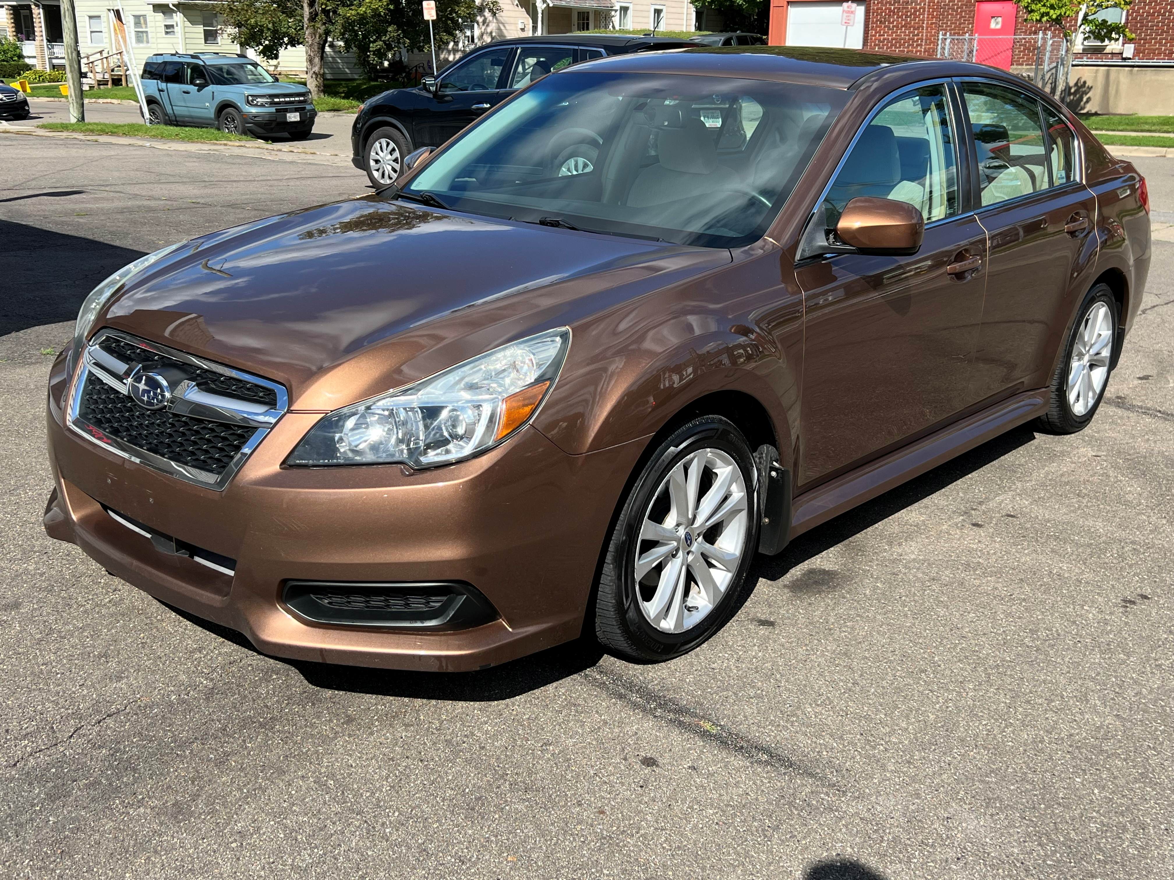 2013 Subaru Legacy I Premium - Photo 2